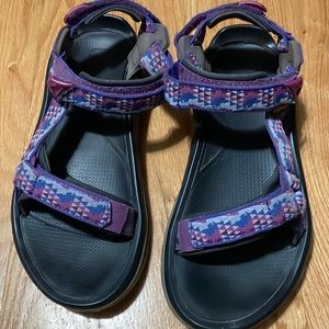 Teva women sandals size 10